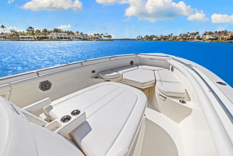 Slide: The Image of Boston Whaler 350 OUTRAGE 2014 - 21