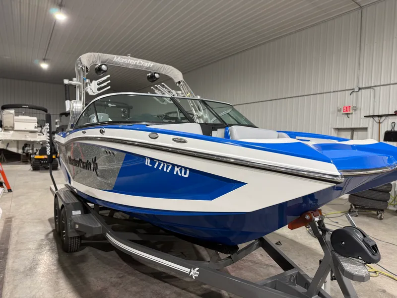 Slide: The Image of Mastercraft X20 2016 - 9