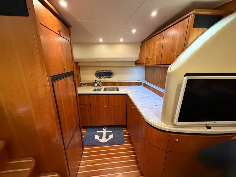 Slide: The Image of Tiara 43 SOVRAN 2009 - 35