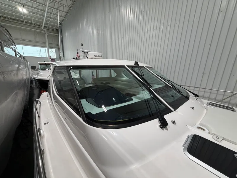 Slide: The Image of Tiara 43 SOVRAN 2009 - 31