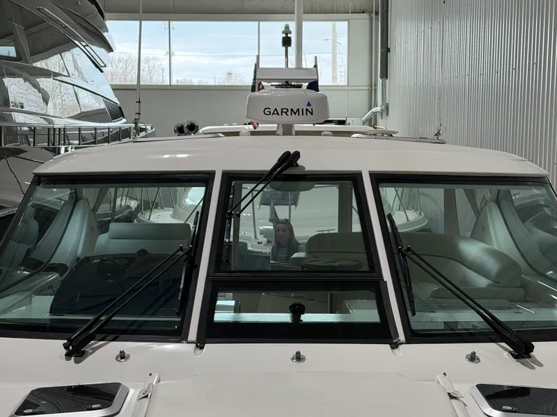 Slide: The Image of Tiara 43 SOVRAN 2009 - 46