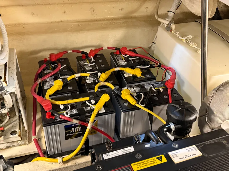 Slide: The Image of Tiara 43 SOVRAN 2009 - 53