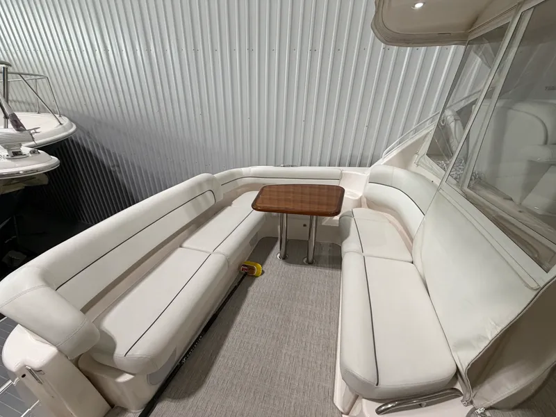 Slide: The Image of Tiara 43 SOVRAN 2009 - 8