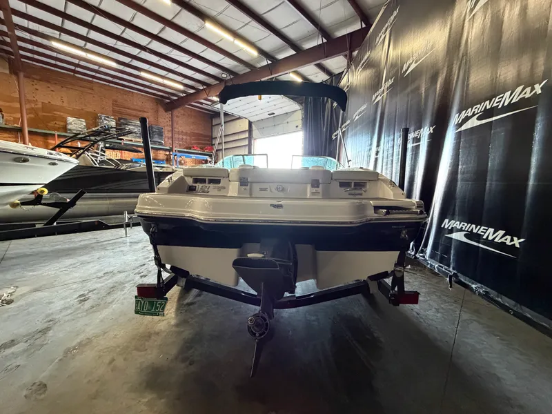 Slide: The Image of Chaparral 21 H20 DELUXE 2018 - 6