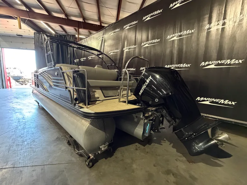 Slide: The Image of Harris Grand Mariner 250 2019 - 6