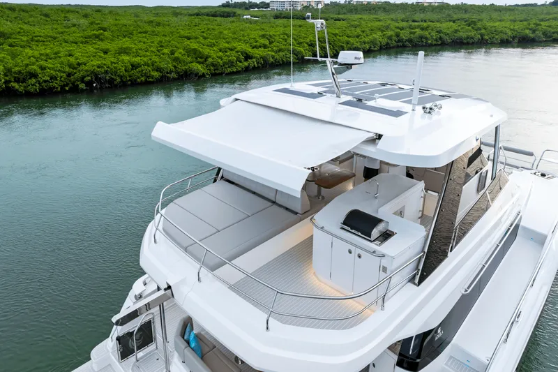 Slide: The Image of Aquila 50 Yacht 2026 - 14