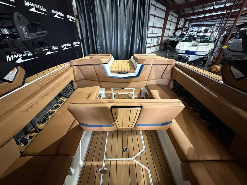 Slide: The Image of Nautique Super Air Nautique G25 2026 - 30