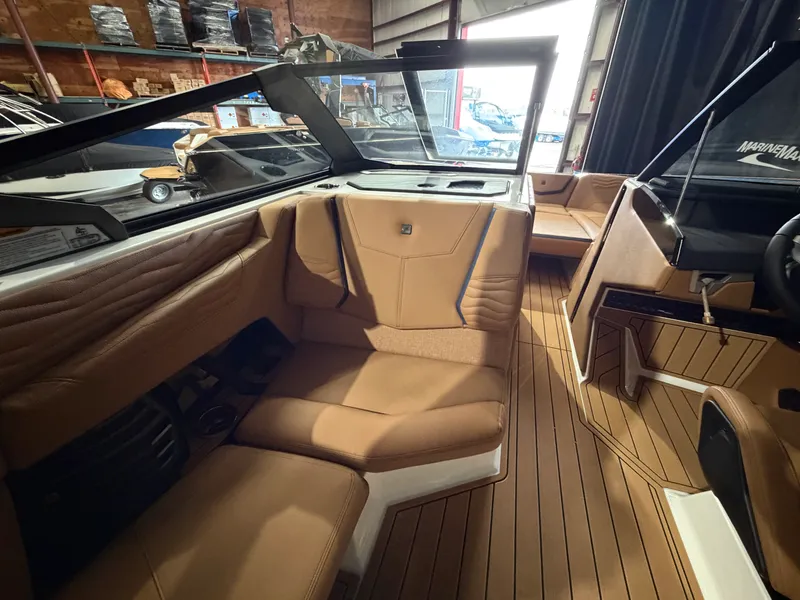 Slide: The Image of Nautique Super Air Nautique G25 2026 - 38