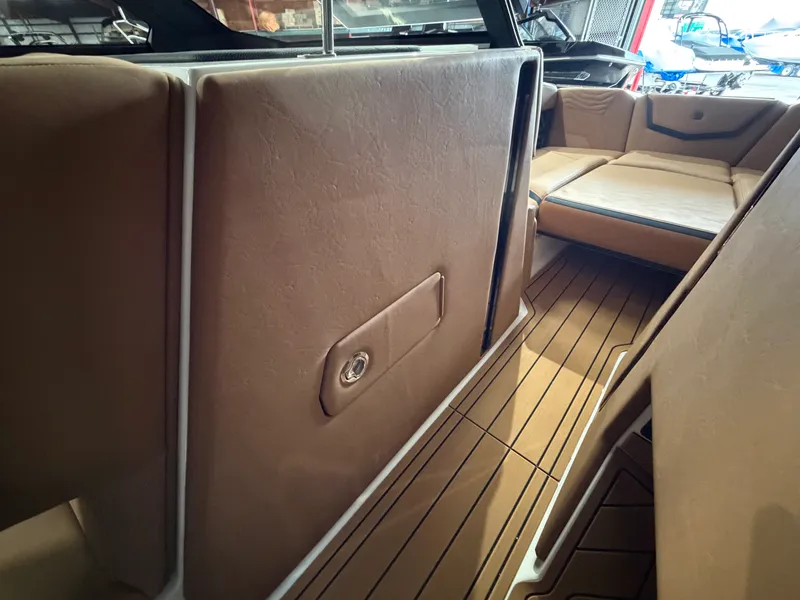 Slide: The Image of Nautique Super Air Nautique G25 2026 - 50