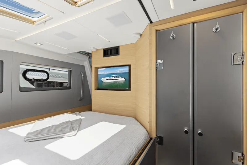 Slide: The Image of Aquila 47 Molokai 2026 - 40