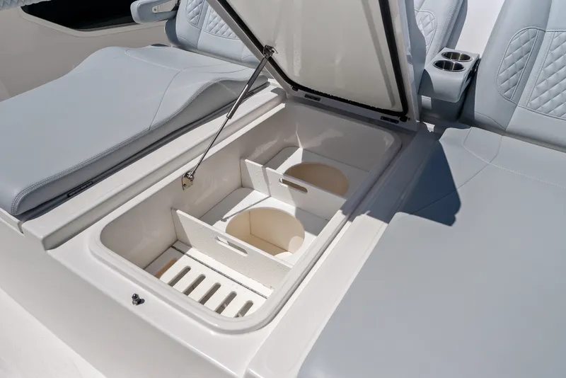 Slide: The Image of Aquila 47 Molokai 2026 - 52