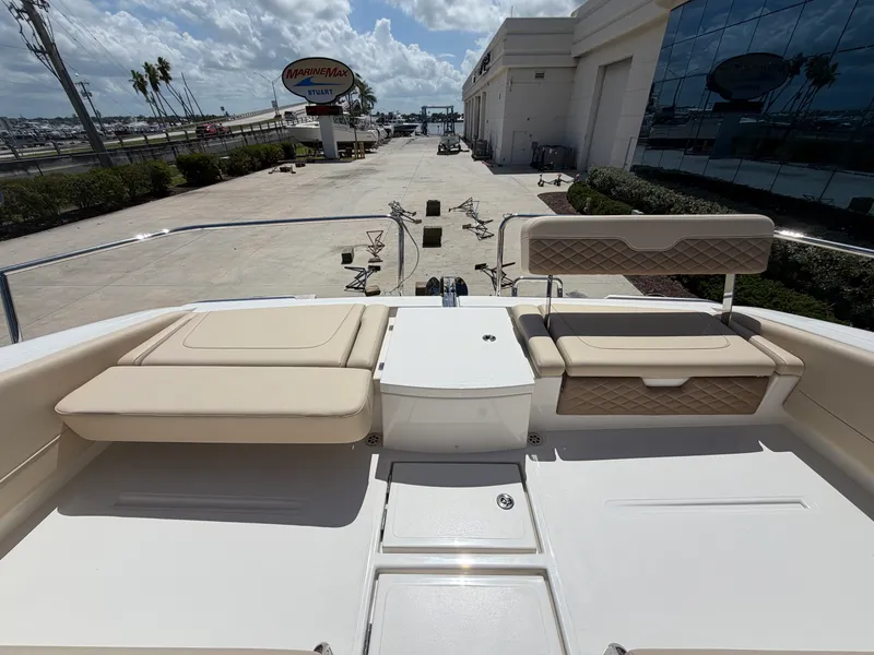 Slide: The Image of Aquila 36 Sport 2026 - 39