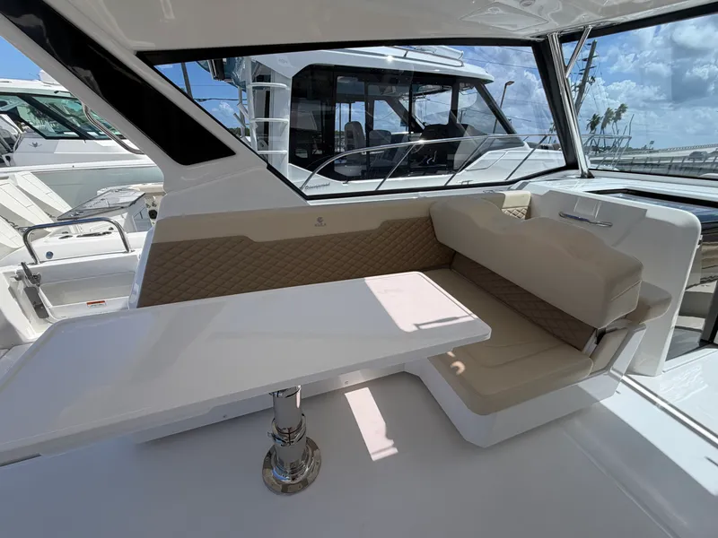 Slide: The Image of Aquila 36 Sport 2026 - 20