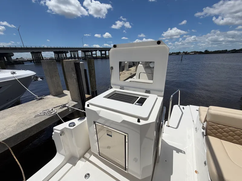 Slide: The Image of Aquila 36 Sport 2026 - 23