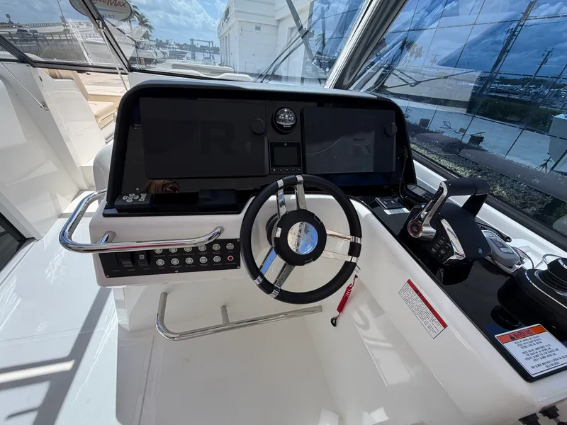 Slide: The Image of Aquila 36 Sport 2026 - 22