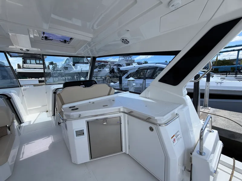 Slide: The Image of Aquila 36 Sport 2026 - 9