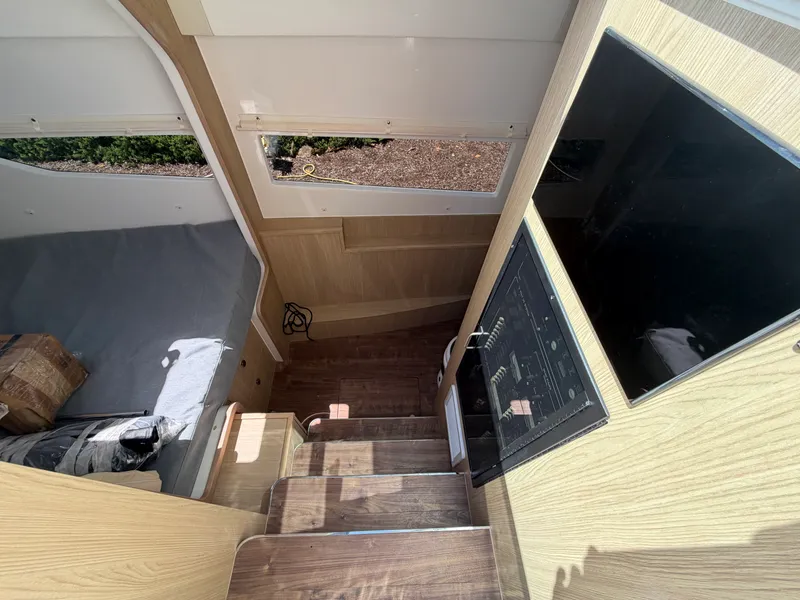 Slide: The Image of Aquila 36 Sport 2026 - 32