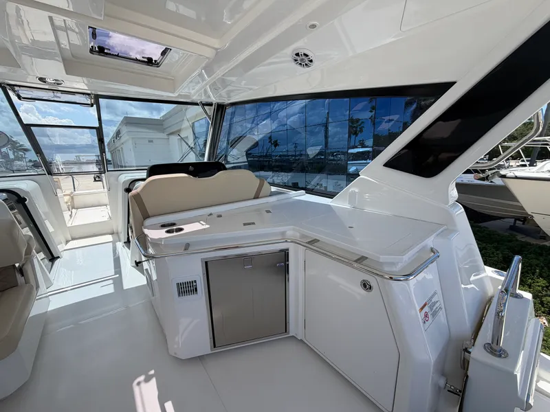 Slide: The Image of Aquila 36 Sport 2026 - 18