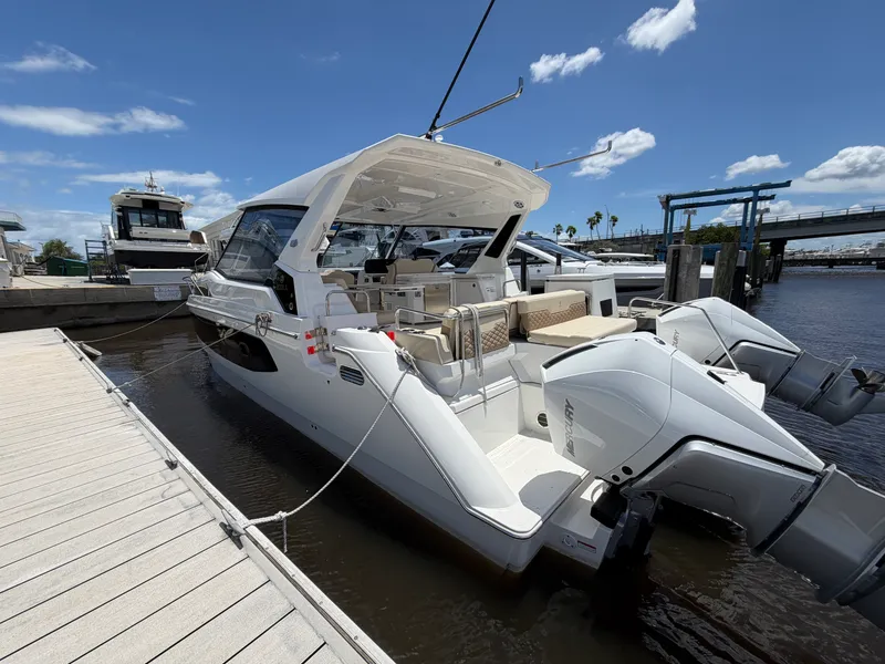 Slide: The Image of Aquila 36 Sport 2026 - 3