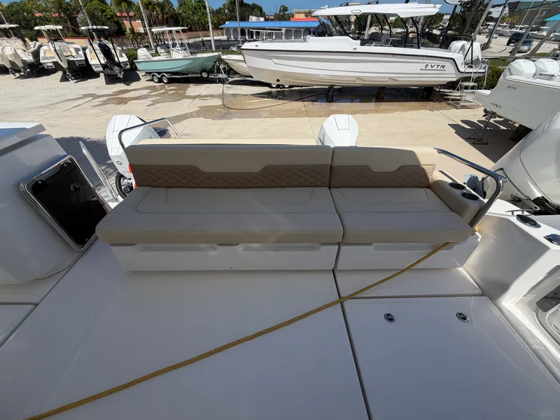 Slide: The Image of Aquila 36 Sport 2026 - 16