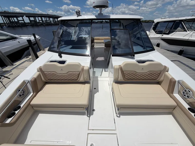 Slide: The Image of Aquila 36 Sport 2026 - 21
