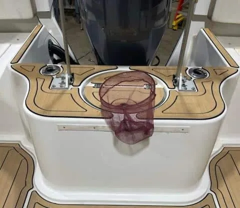 Slide: The Image of Parker Marine 2120 Sport Cabin 2019 - 7