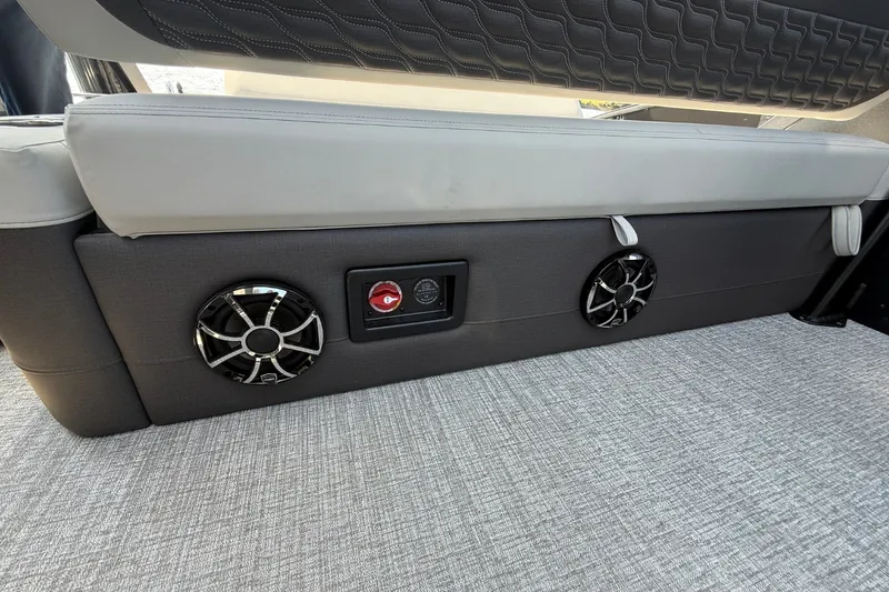 Slide: The Image of Harris Sunliner 230 SPORT 2026 - 11