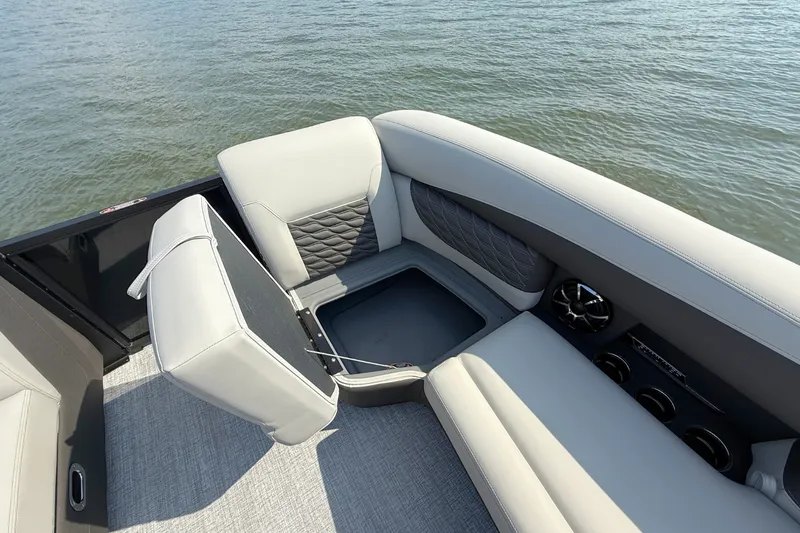 Slide: The Image of Harris Sunliner 230 SPORT 2026 - 23