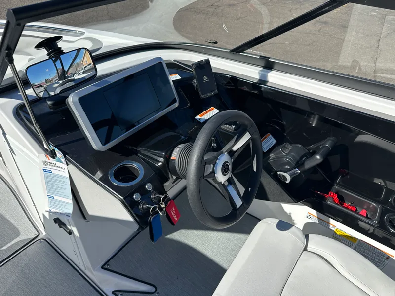 Slide: The Image of Yamaha Jet Boats AR250 2026 - 10