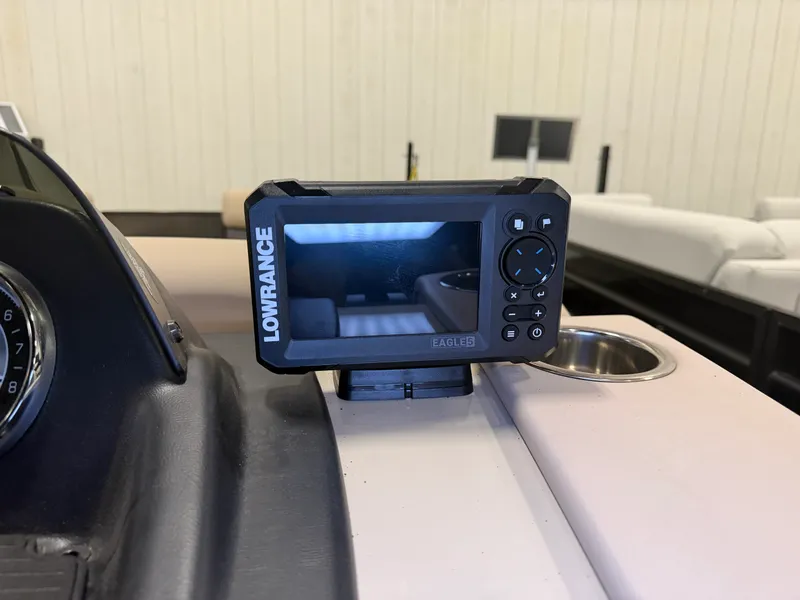 Slide: The Image of Harris 250 Cruiser 2025 - 15