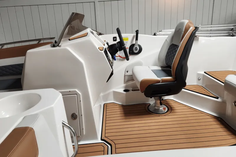 Slide: The Image of Starcraft 211SVX IO 2025 - 14