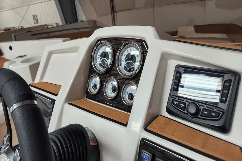 Slide: The Image of Starcraft 211SVX IO 2025 - 17