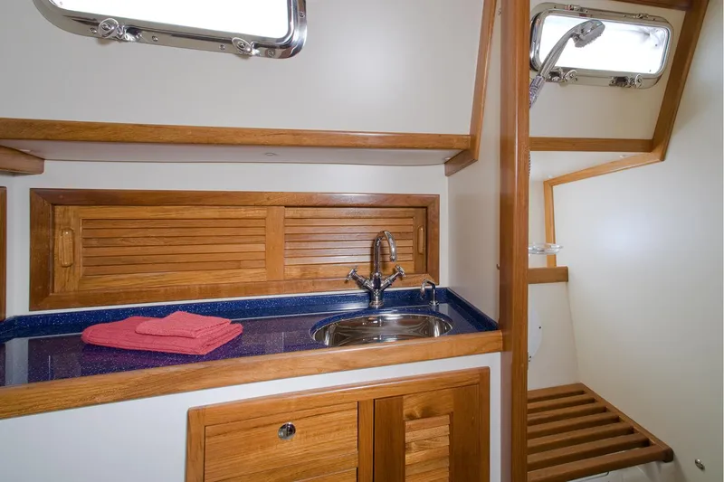 Slide: The Image of Pacific Seacraft 40 2026 - 14