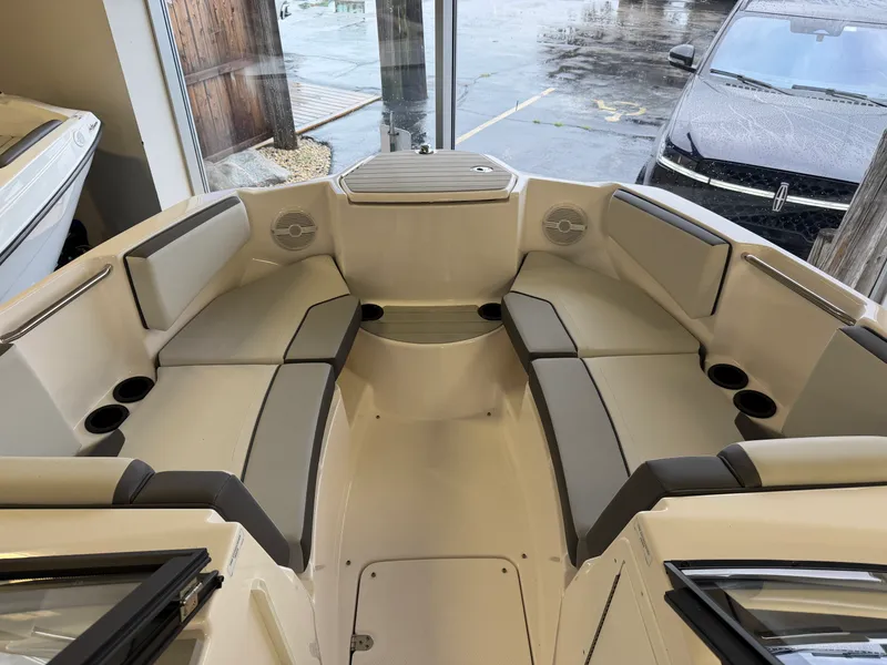 Slide: The Image of Yamaha SX220 2025 - 23