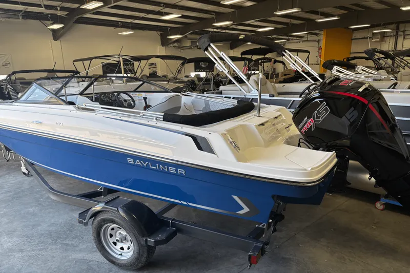 Slide: The Image of Bayliner VR4OB 2025 - 2