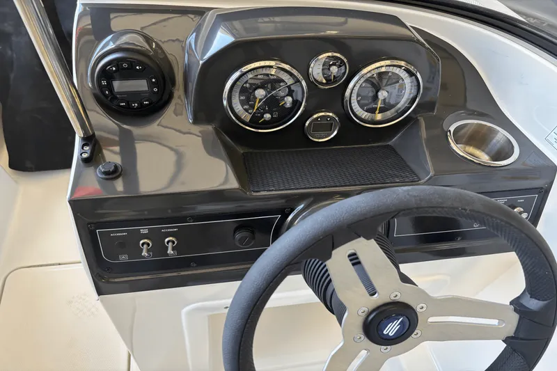 Slide: The Image of Bayliner VR4OB 2025 - 8