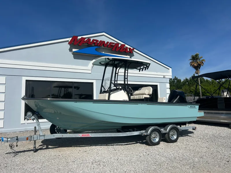 Slide: The Image of Boston Whaler 210 Montauk 2026 - 3