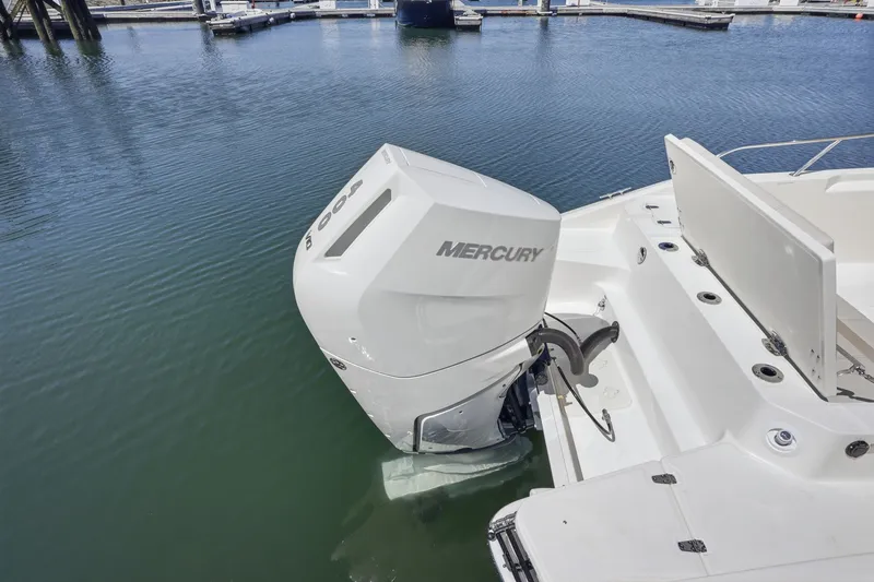 Slide: The Image of Boston Whaler 280 Dauntless 2026 - 5