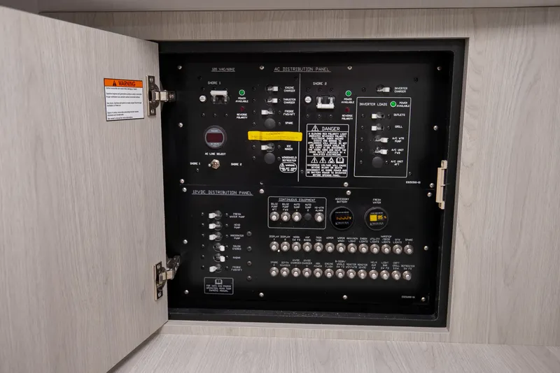 Slide: The Image of Cruisers 38 VTR 2026 - 66