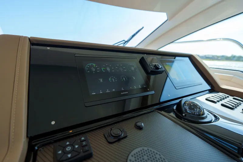 Slide: The Image of Cruisers 42 Cantius 2026 - 26