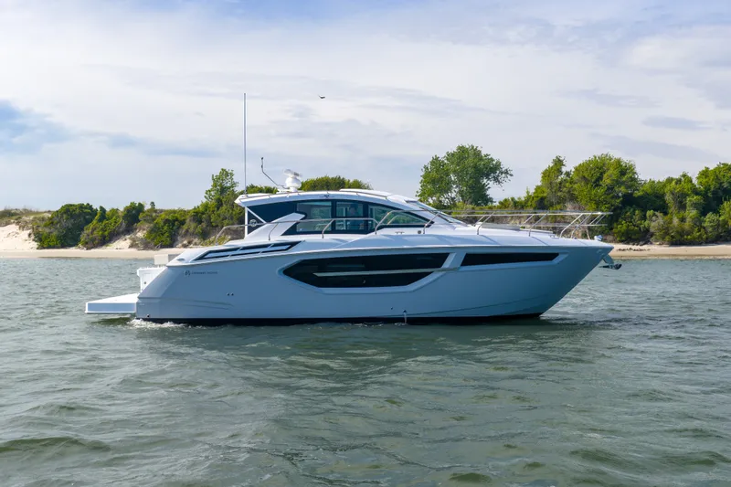 Slide: The Image of Cruisers 42 Cantius 2026 - 4