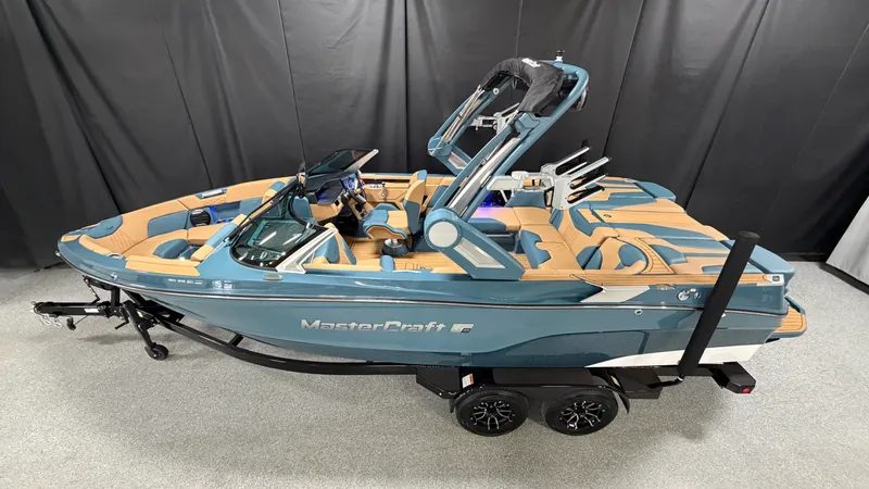 The Image of Mastercraft XT23 2026 - 1