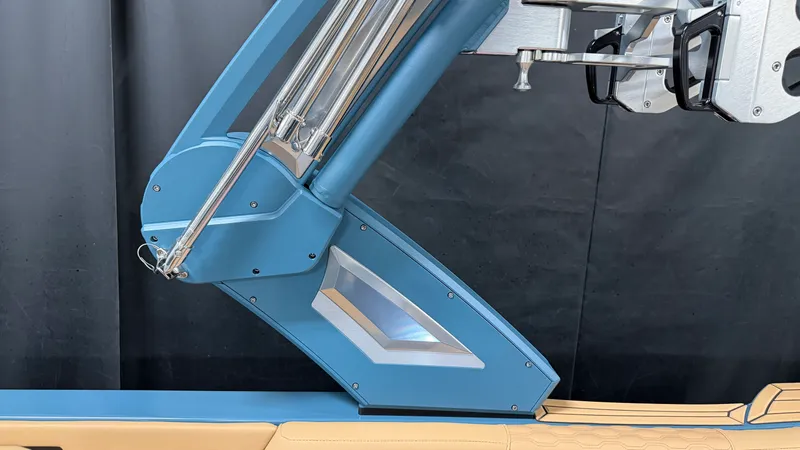 Slide: The Image of Mastercraft XT23 2026 - 95