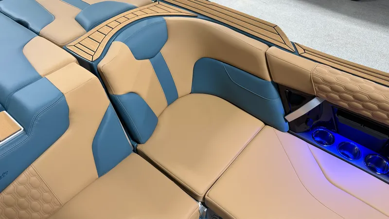 Slide: The Image of Mastercraft XT23 2026 - 41