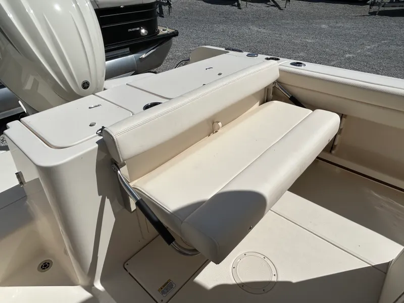 Slide: The Image of Grady-White Fisherman 236 2026 - 8