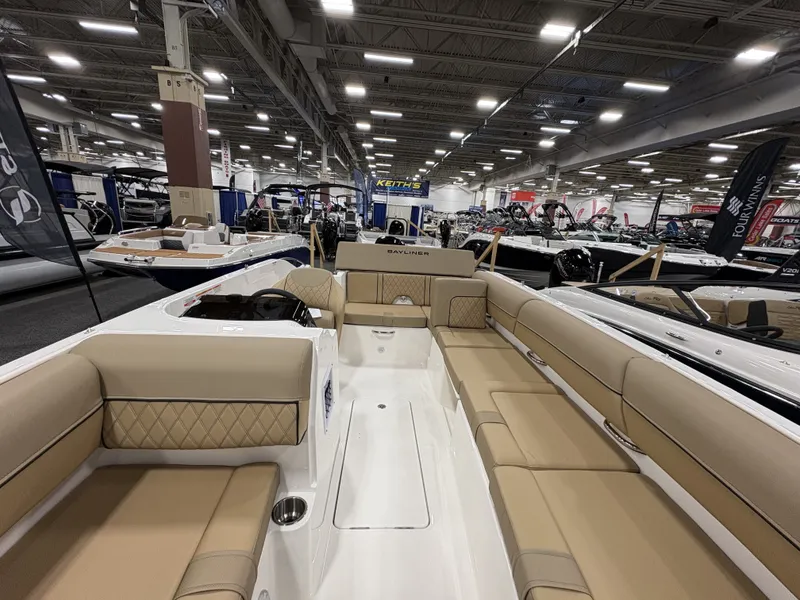 Slide: The Image of Bayliner D20 2025 - 19