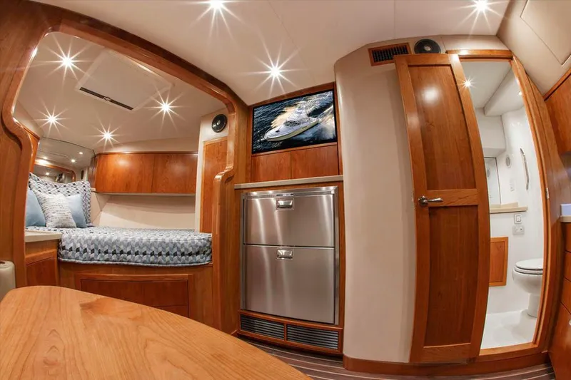 Slide: The Image of Albemarle 36 Express 2025 - 8