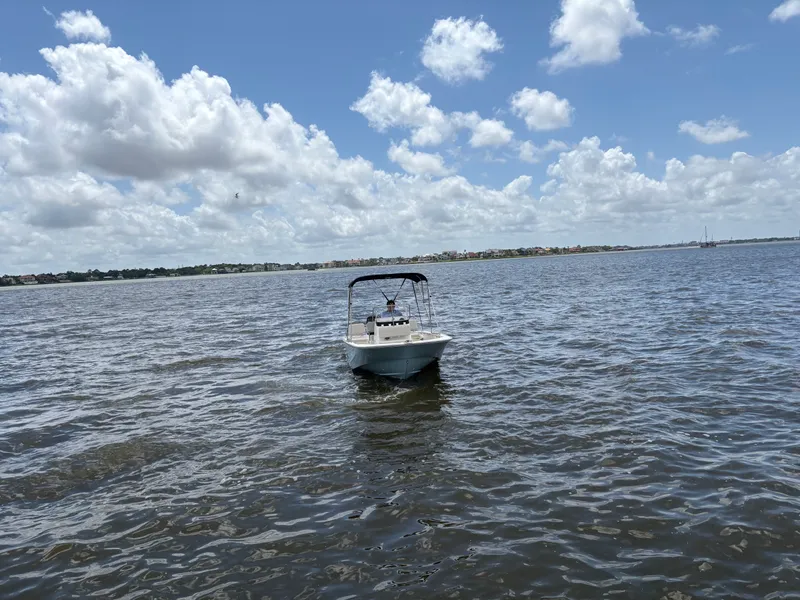 Slide: The Image of Boston Whaler 170 Montauk 2026 - 2