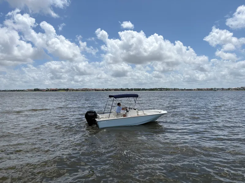 Slide: The Image of Boston Whaler 170 Montauk 2026 - 8