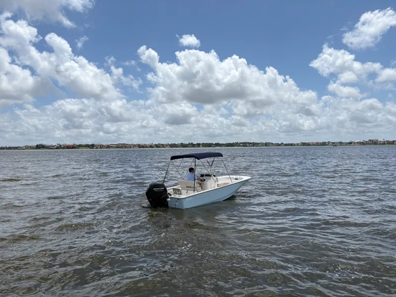 Slide: The Image of Boston Whaler 170 Montauk 2026 - 9